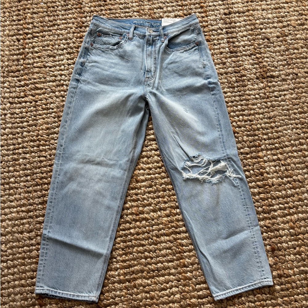 American Eagle Outfitters Light Blue Boyfriend Jeans